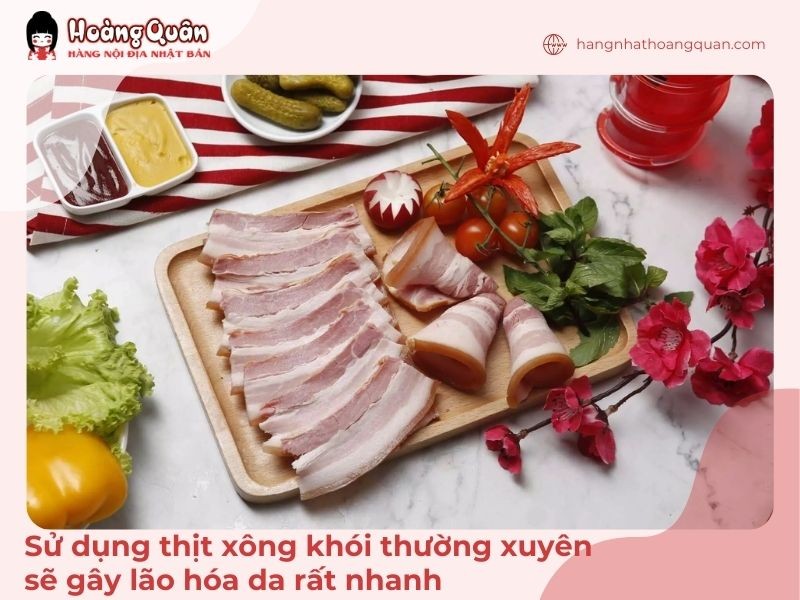 Thực phẩm chứa nhiều đường, thịt xông khói, đồ uống có cồn,... đều là những thực phẩm phá hủy collagen trong cơ thể