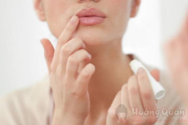 lợi ích Son dưỡng môi vitamin E