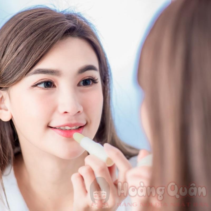 giải đáp son dưỡng có màu có làm thâm môi giải đáp son dưỡng có màu có làm thâm môi