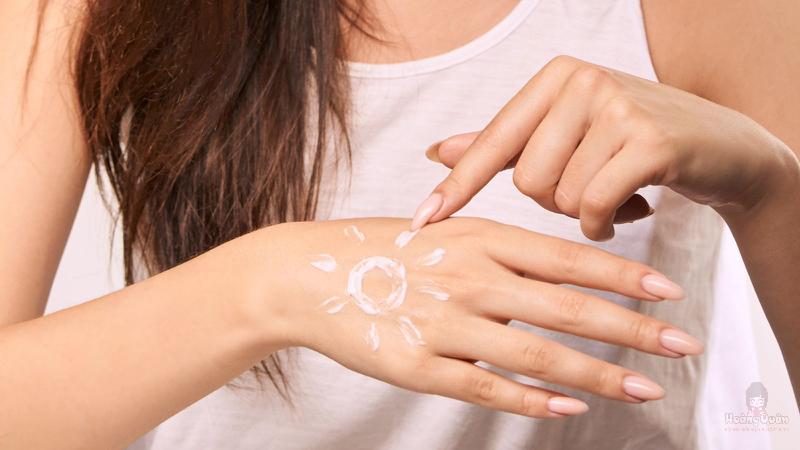 14 tuổi có nên dùng kem chống nắng không