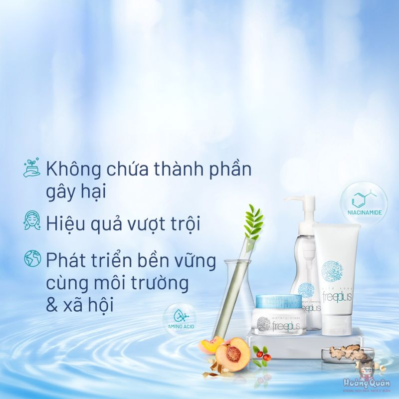 sua-rua-mat-dang-bot-freeplus-sach-sau-va-duong-am-da-re.jpg